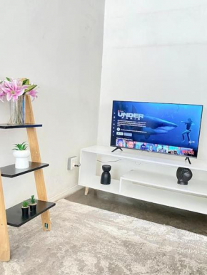Minimalist, Cosy Loft